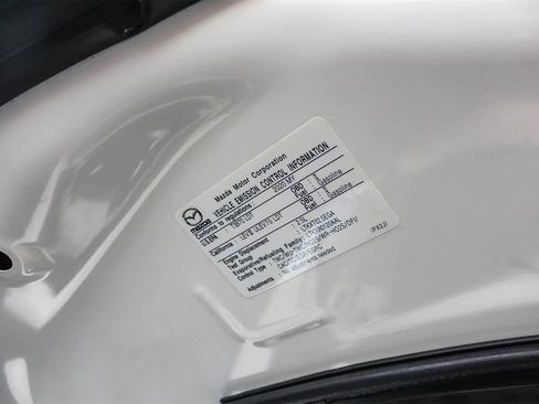 Used 2020 MAZDA CX-5 Signature image 40