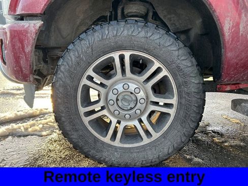 Used 2016 Ford F250 Platinum w/ FX4 Off-Road Package image 9