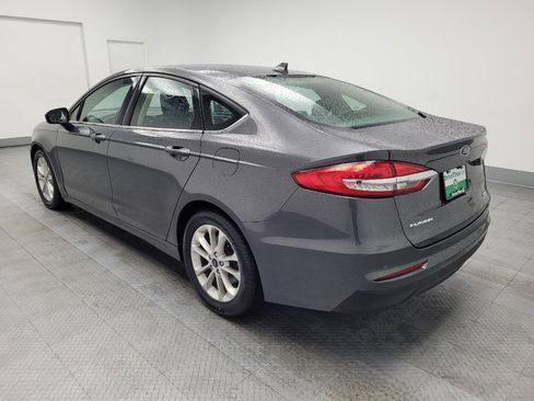 Used 2020 Ford Fusion SE image 5