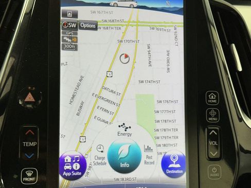 Used 2018 Toyota Prius Prime Advanced w/ Carpet Mat Package image 22