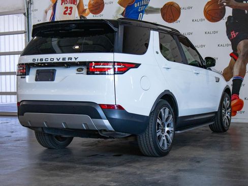 Used 2019 Land Rover Discovery HSE image 27