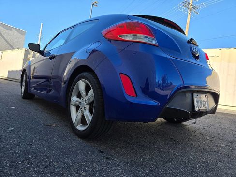 Used 2012 Hyundai Veloster image 12