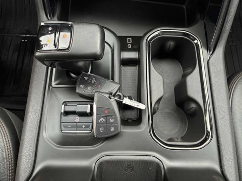 Used 2023 GMC Sierra 1500 AT4 w/ AT4 Premium Package image 16