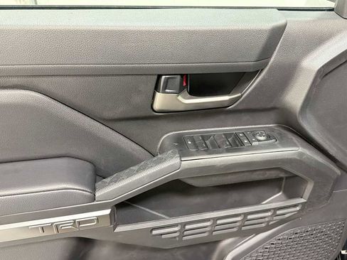 New 2026 Toyota Tacoma TRD Off-Road AWD/4WD image 15