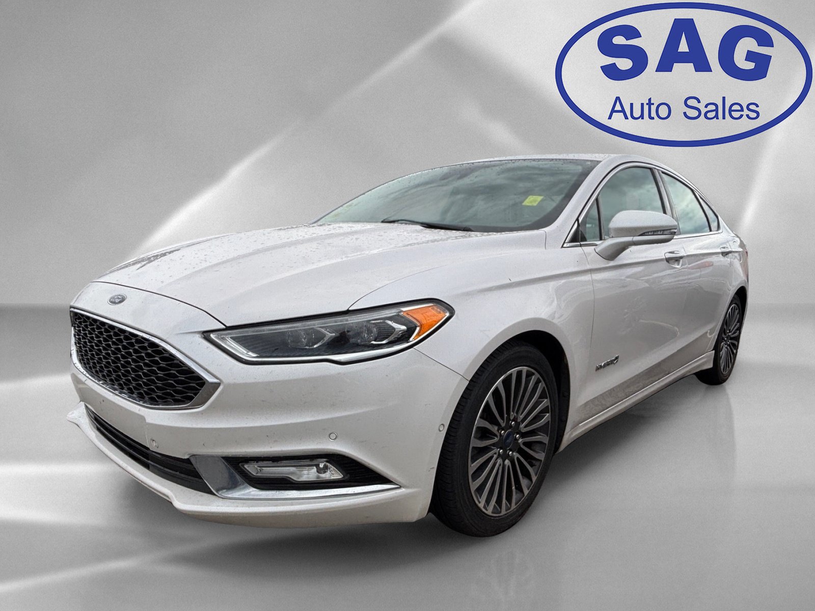 Used 2017 Ford Fusion Platinum FWD image 5