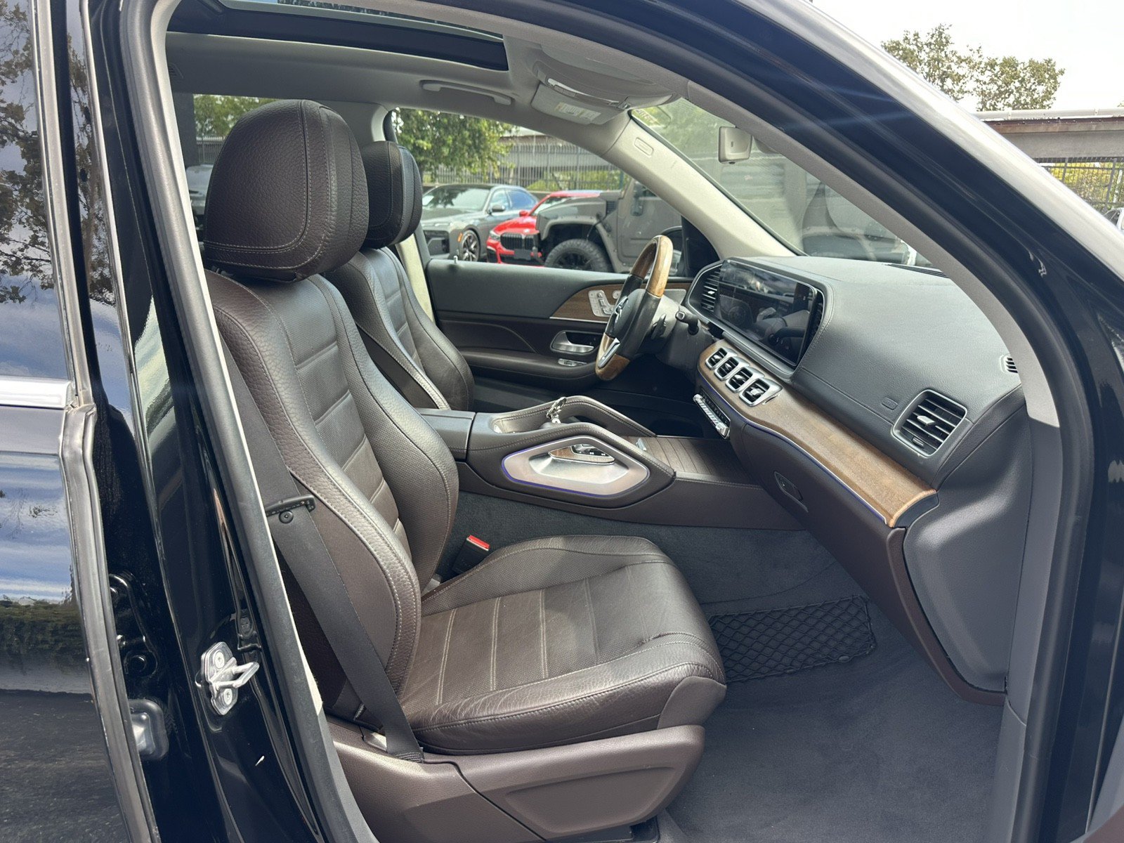 Used 2020 Mercedes-Benz GLS 580 4MATIC image 20
