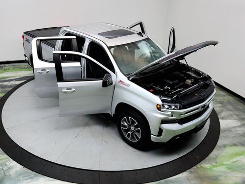 Used 2020 Chevrolet Silverado 1500 RST AWD/4WD image 34