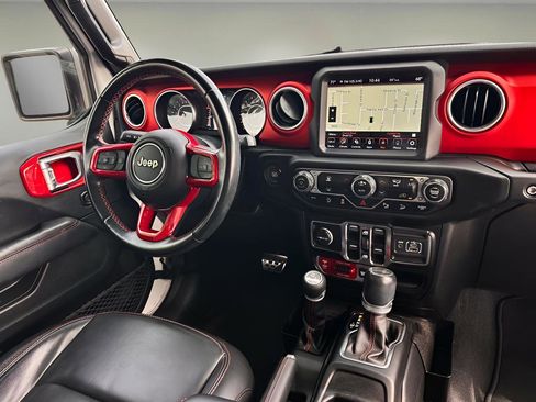 Used 2020 Jeep Wrangler Unlimited Rubicon AWD/4WD image 9