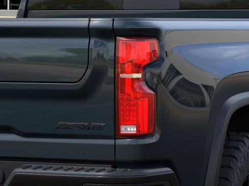 New 2026 Chevrolet Silverado 2500 ZR2 w/ LPO, Dark Essentials Package AWD/4WD image 11