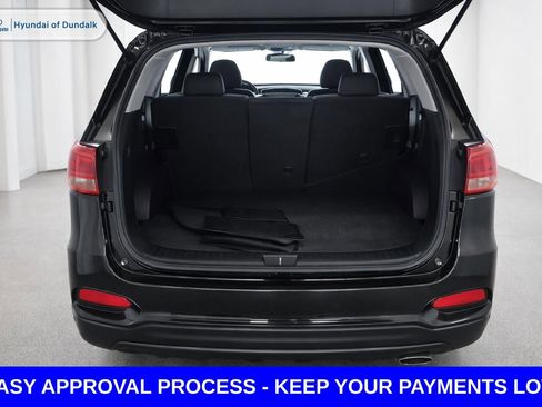 Used 2019 Kia Sorento FWD image 16