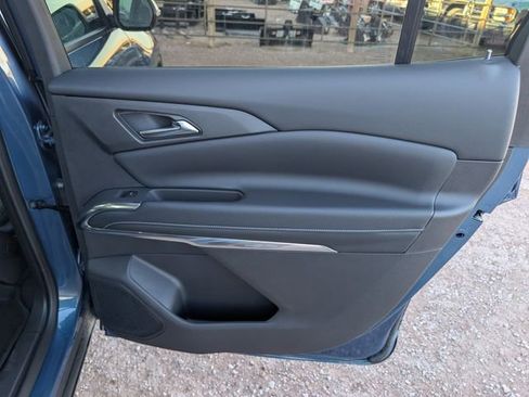 Used 2025 Chevrolet Traverse LT w/ LPO, Floor Liner Package image 27