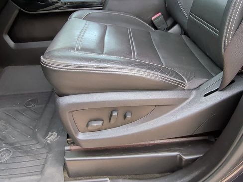 Used 2016 GMC Sierra 2500 Denali w/ Duramax Plus Package image 13