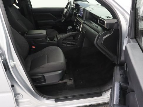 Certified 2026 Toyota Tacoma SR RWD image 34