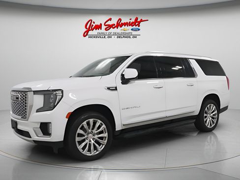 Used 2024 GMC Yukon XL Denali w/ Max Trailering Package AWD/4WD image 2