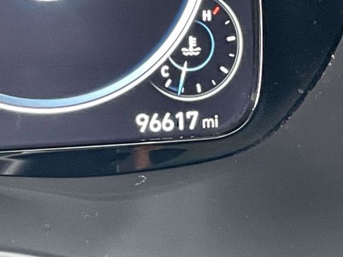 Used 2021 Hyundai Palisade Limited w/ Cargo Package image 17