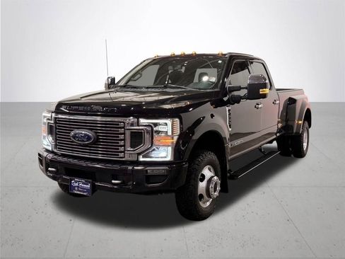 Used 2021 Ford F350 Platinum w/ FX4 Off-Road Package image 2