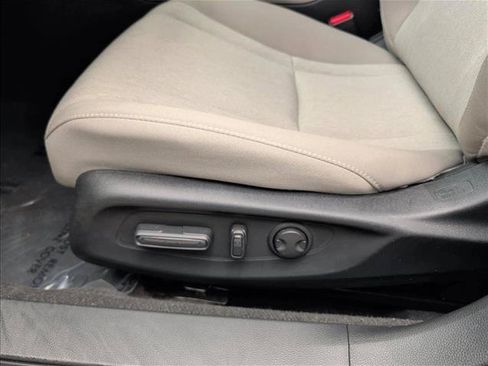 Used 2024 Honda Accord EX image 11