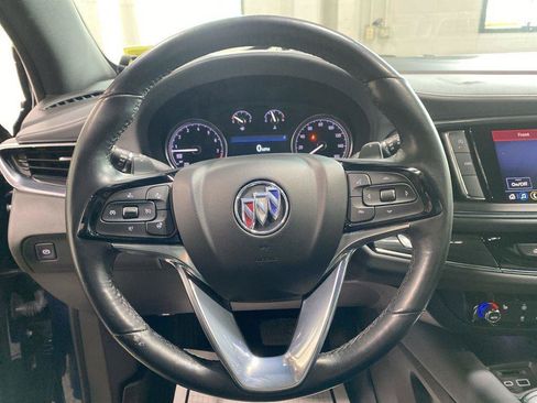 Used 2024 Buick Enclave Essence AWD/4WD image 23