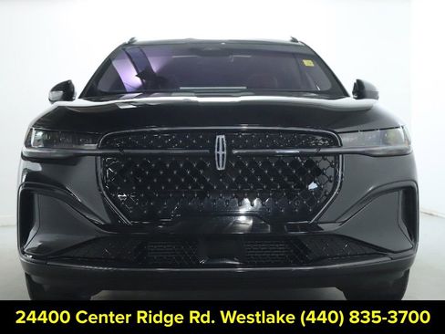 Used 2024 Lincoln Nautilus Black Label w/ Jet Appearance Package (87T) AWD/4WD image 6