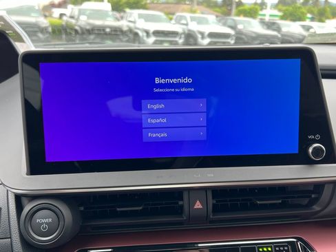 New 2026 Toyota Prius Plug-In Hybrid FWD image 17