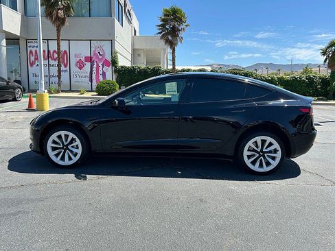 Used 2023 Tesla Model 3 Standard Range RWD image 6