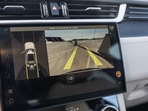 Used 2024 Jaguar F-PACE R-Dynamic S image 26