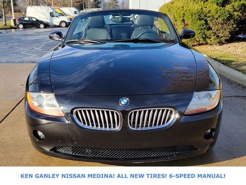 Used 2003 BMW Z4 3.0i image 8