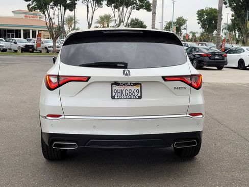 Certified 2024 Acura MDX w/ Technology Package FWD image 7