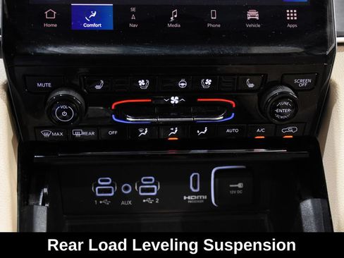 Used 2023 Jeep Grand Cherokee L Limited w/ Luxury Tech Group II AWD/4WD image 21