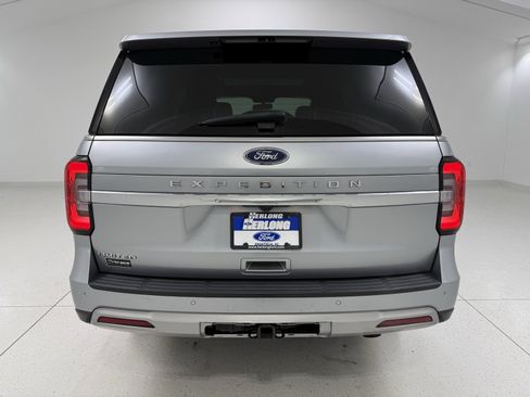 Used 2024 Ford Expedition Limited image 6