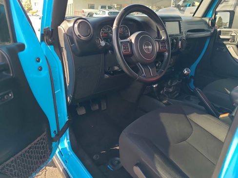 Used 2017 Jeep Wrangler Unlimited Sport w/ Quick Order Package 23S image 10