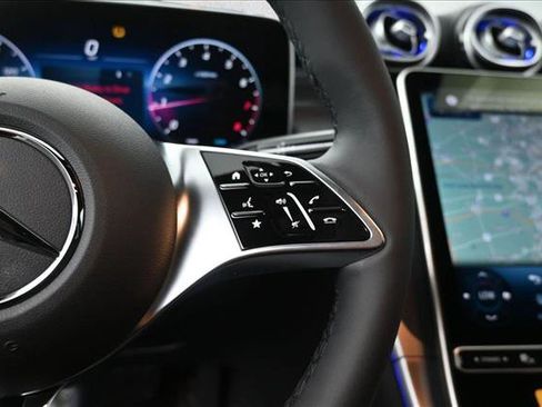 New 2026 Mercedes-Benz GLC 300 4MATIC image 16