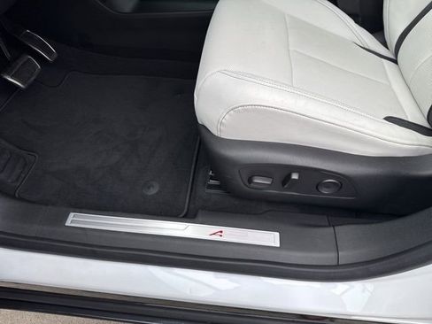 Used 2024 Acura ZDX A-Spec image 28