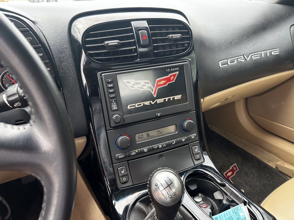 Used 2005 Chevrolet Corvette Convertible w/ Preferred Equipment Group RWD image 22
