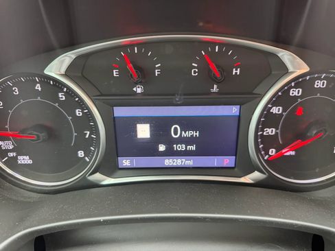 Used 2021 GMC Terrain SLE w/ Driver Convenience Package AWD/4WD image 17