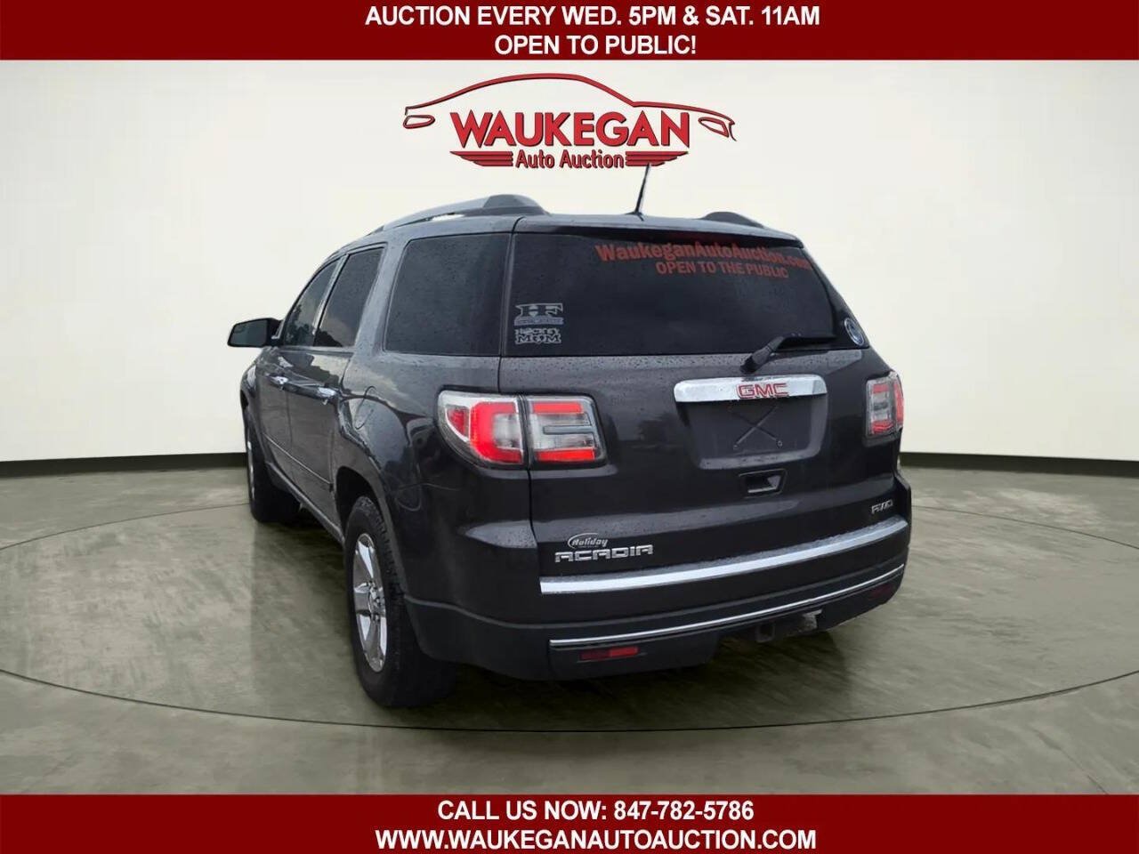 Used 2013 GMC Acadia SLE AWD/4WD image 4