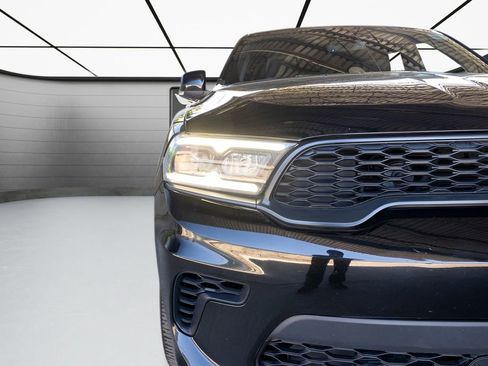 Used 2024 Dodge Durango GT AWD/4WD image 13