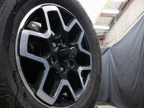 Used 2023 Ford Bronco Outer Banks image 13