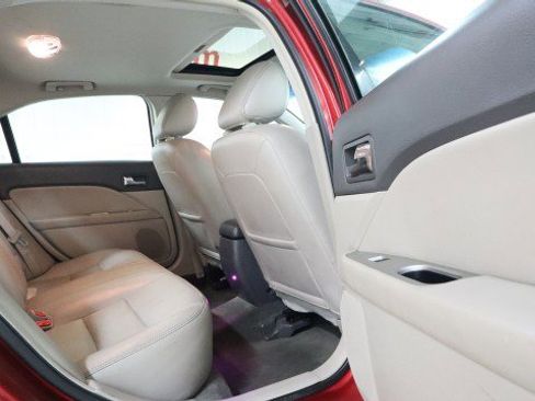 Used 2011 Ford Fusion SEL w/ 302A Rapid Spec Order Code image 11