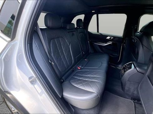 Used 2023 BMW X5 xDrive40i w/ Premium Package AWD/4WD image 28