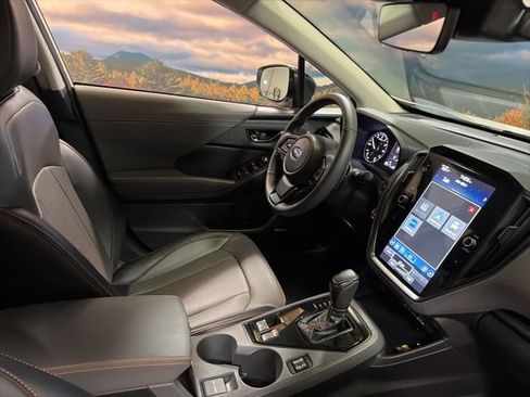 Certified 2025 Subaru Crosstrek 2.5i Limited w/ Popular Package #4A AWD/4WD image 47