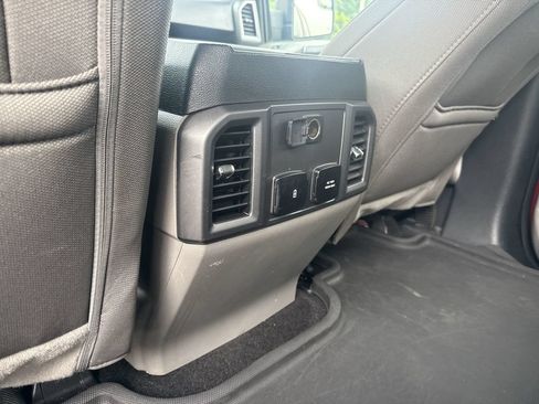 Used 2019 Ford F150 XLT w/ Equipment Group 302A Luxury AWD/4WD image 25
