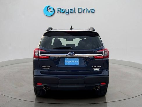 Used 2024 Subaru Ascent Limited w/ Technology Package AWD/4WD image 4