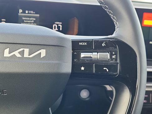 New 2026 Kia Sorento S AWD/4WD image 17