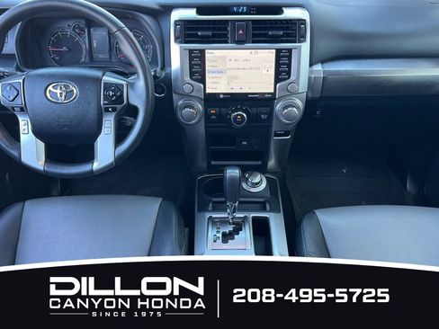 Used 2021 Toyota 4Runner SR5 Premium w/ Moonroof Package AWD/4WD image 43