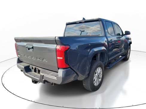 Used 2025 Toyota Tacoma SR5 RWD image 6