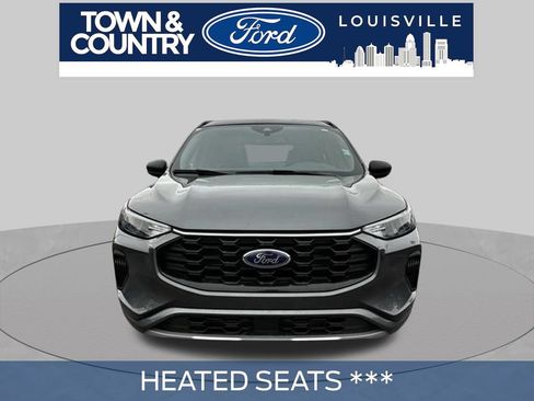 Used 2024 Ford Escape ST-Line w/ Tech Pack #1 AWD/4WD image 2