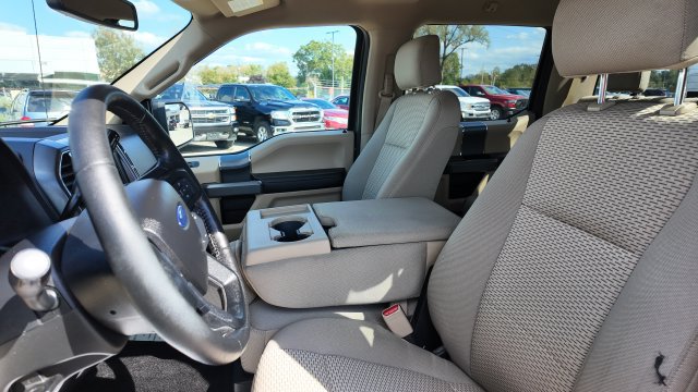 Used 2016 Ford F150 XLT w/ Equipment Group 302A Luxury AWD/4WD image 11