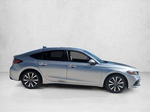 Used 2023 Honda Civic EX-L image 4