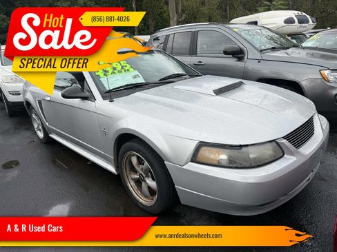 Used 2002 Ford Mustang Coupe image 1